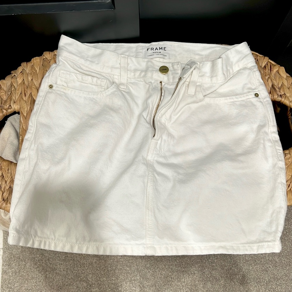 Frame white denim skirt size 24